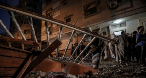Gazze'ye düzenlenen hava saldırısının boyutu gün ağarınca ortaya çıktı