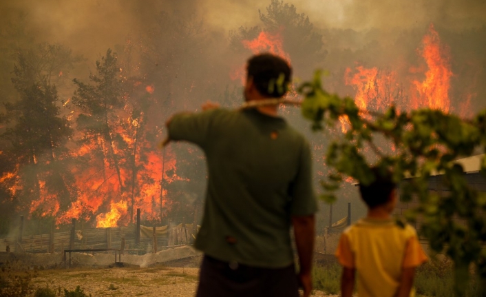 Yangın,sel,deprem gibi doğal afetler ilahi bir ceza mıdır?