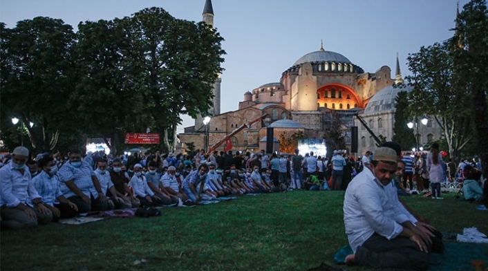 Dünya Müslümanlarının toplanma yeri Türkiye'dir