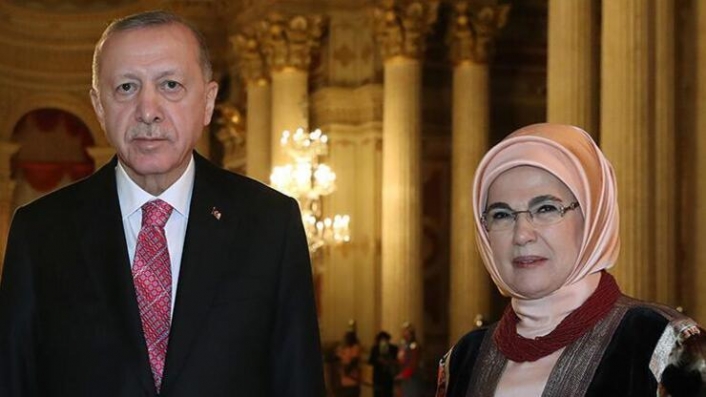 Cumhurbaşkanı Erdoğan ve eşi Emine Erdoğan'ın koronavirüs testi pozitif çıktı