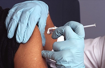 Kovid-19 aşı adayının klinik denemelerinde hafif ve orta dereceli yan etkilere rastlandI