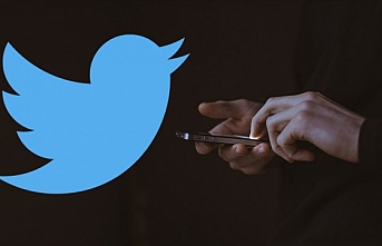 Türkiye'ye temsilci atamayan Twitter'a ilk yasak geldi
