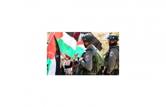 İşgalci İsrail askerleri gösteri düzenleyen Filistinlilere saldırdı: 3 yaralı