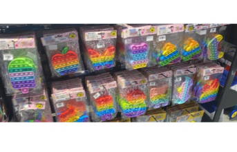 Katar LGBT sapkınlarına savaş açtı: Sapkınların bayrağını andıran renklerden oluşan oyuncaklar toplatıldı