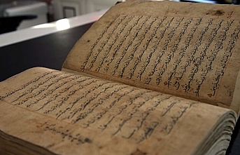 Tokat'ta lise kütüphanesinde 2 el yazması Kur'an-ı Kerim bulundu: Birisi 730 yıllık