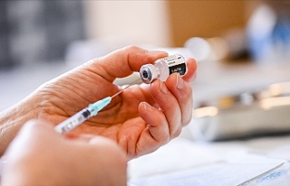 AB Kovid-19 aşısı olmayanları kayıt altına alacak
