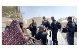 İşgalci İsrail, engelli Filistinlinin evini yıktı